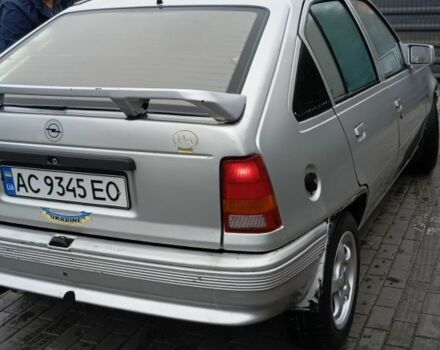 Сірий Опель Адам, об'ємом двигуна 1.3 л та пробігом 200 тис. км за 1250 $, фото 3 на Automoto.ua