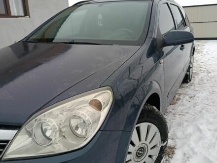 Серый Опель Адмирал, объемом двигателя 1.7 л и пробегом 250 тыс. км за 5900 $, фото 1 на Automoto.ua