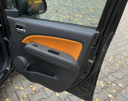 Черный Опель Агила, объемом двигателя 1.2 л и пробегом 195 тыс. км за 3999 $, фото 2 на Automoto.ua