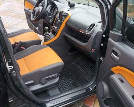 Черный Опель Агила, объемом двигателя 1.2 л и пробегом 195 тыс. км за 4650 $, фото 14 на Automoto.ua