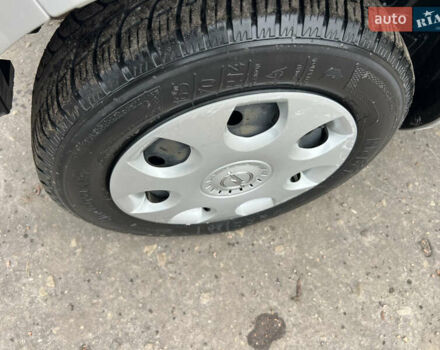 Серый Опель Агила, объемом двигателя 1 л и пробегом 70 тыс. км за 5500 $, фото 17 на Automoto.ua