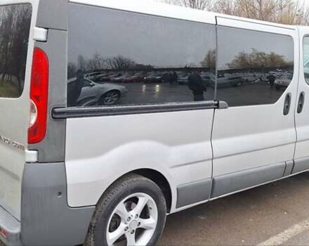 Серый Опель Агила, объемом двигателя 2 л и пробегом 338 тыс. км за 13600 $, фото 7 на Automoto.ua