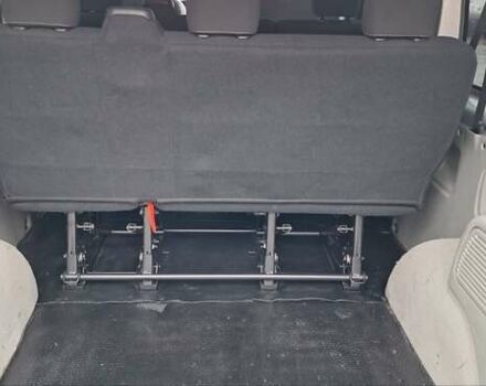 Серый Опель Агила, объемом двигателя 2 л и пробегом 338 тыс. км за 13600 $, фото 16 на Automoto.ua