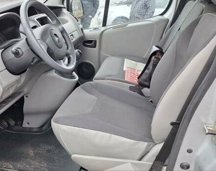 Серый Опель Агила, объемом двигателя 2 л и пробегом 338 тыс. км за 13600 $, фото 18 на Automoto.ua