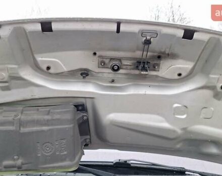 Серый Опель Агила, объемом двигателя 2 л и пробегом 338 тыс. км за 13600 $, фото 1 на Automoto.ua