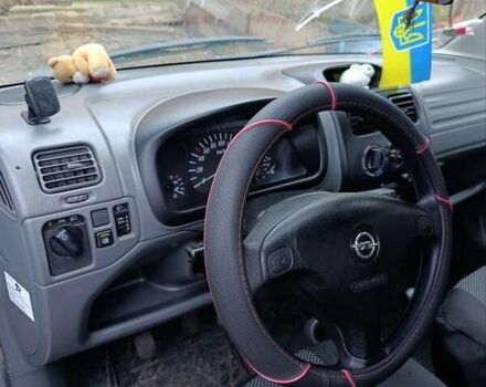 Серый Опель Агила, объемом двигателя 1 л и пробегом 172 тыс. км за 3500 $, фото 2 на Automoto.ua