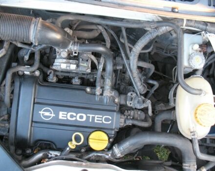 Сірий Опель Агіла, об'ємом двигуна 1 л та пробігом 250 тис. км за 4300 $, фото 63 на Automoto.ua