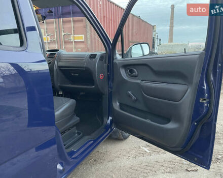 Синий Опель Агила, объемом двигателя 1 л и пробегом 184 тыс. км за 3500 $, фото 13 на Automoto.ua