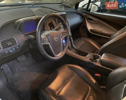 Белый Опель Ампера, объемом двигателя 1.4 л и пробегом 102 тыс. км за 11000 $, фото 7 на Automoto.ua