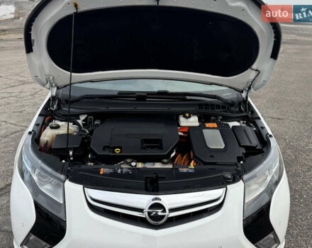 Белый Опель Ампера, объемом двигателя 1.4 л и пробегом 202 тыс. км за 9900 $, фото 68 на Automoto.ua