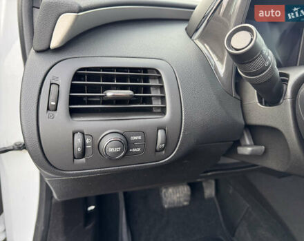 Белый Опель Ампера, объемом двигателя 1.4 л и пробегом 202 тыс. км за 9900 $, фото 33 на Automoto.ua