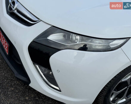 Белый Опель Ампера, объемом двигателя 1.4 л и пробегом 202 тыс. км за 9900 $, фото 21 на Automoto.ua