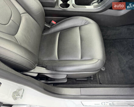 Белый Опель Ампера, объемом двигателя 1.4 л и пробегом 202 тыс. км за 9900 $, фото 64 на Automoto.ua