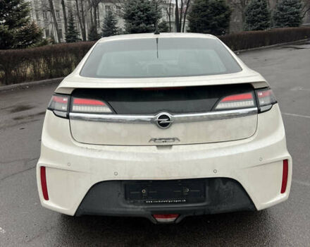 Белый Опель Ампера, объемом двигателя 1.4 л и пробегом 107 тыс. км за 11500 $, фото 2 на Automoto.ua