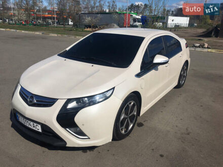 Опель Ампера 2011 у Ирпене на Automoto.ua Білий Опель Ампера, об'ємом двигуна 1.4 л та пробігом 213 тис. км за 11399 $, фото 1 на Automoto.ua