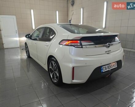 Белый Опель Ампера, объемом двигателя 1.4 л и пробегом 294 тыс. км за 12000 $, фото 1 на Automoto.ua