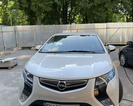 Белый Опель Ампера, объемом двигателя 1.4 л и пробегом 180 тыс. км за 10500 $, фото 1 на Automoto.ua