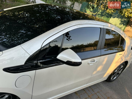 Білий Опель Ампера, об'ємом двигуна 1.4 л та пробігом 128 тис. км за 14000 $, фото 1 на Automoto.ua