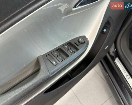 Чорний Опель Ампера, об'ємом двигуна 1.4 л та пробігом 291 тис. км за 10500 $, фото 17 на Automoto.ua