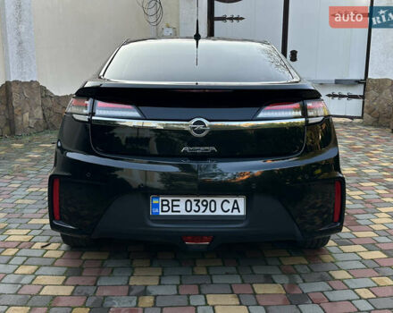 Черный Опель Ампера, объемом двигателя 1.4 л и пробегом 166 тыс. км за 9900 $, фото 8 на Automoto.ua