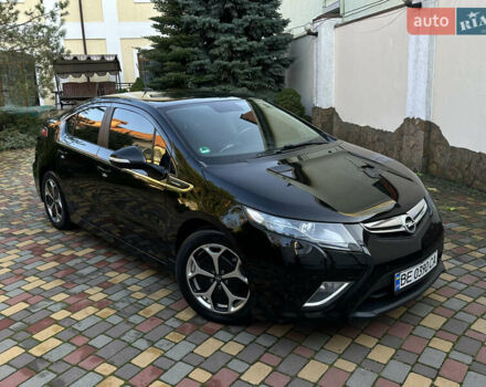 Черный Опель Ампера, объемом двигателя 1.4 л и пробегом 166 тыс. км за 9900 $, фото 1 на Automoto.ua