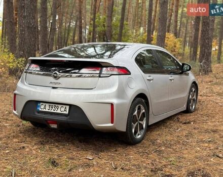 Сірий Опель Ампера, об'ємом двигуна 1.4 л та пробігом 132 тис. км за 10500 $, фото 5 на Automoto.ua