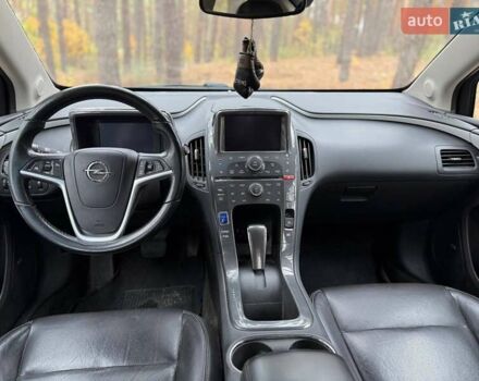 Сірий Опель Ампера, об'ємом двигуна 1.4 л та пробігом 132 тис. км за 10500 $, фото 22 на Automoto.ua