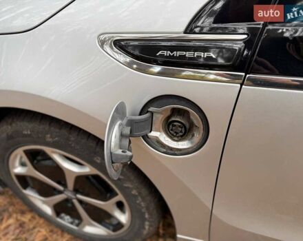 Сірий Опель Ампера, об'ємом двигуна 1.4 л та пробігом 132 тис. км за 10500 $, фото 24 на Automoto.ua