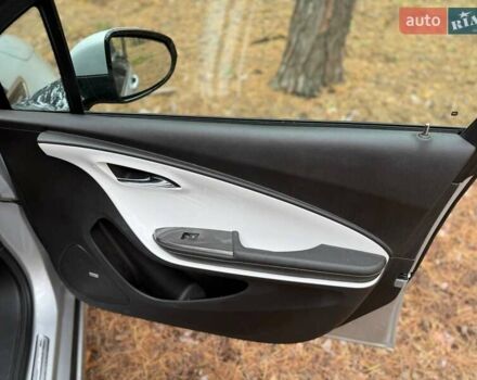 Сірий Опель Ампера, об'ємом двигуна 1.4 л та пробігом 132 тис. км за 10500 $, фото 18 на Automoto.ua