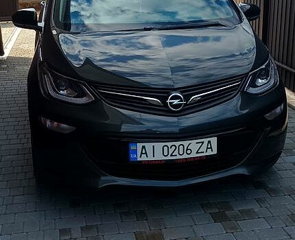 Серый Опель Ампера, объемом двигателя 0 л и пробегом 215 тыс. км за 13200 $, фото 1 на Automoto.ua