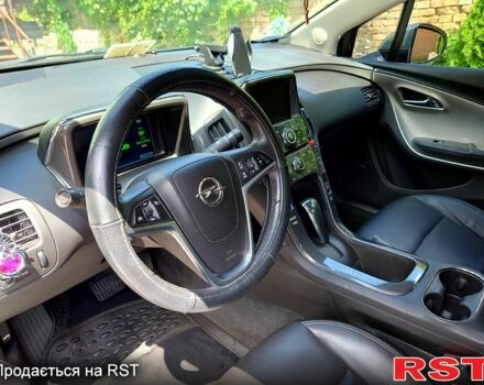 Сірий Опель Ампера, об'ємом двигуна 1.4 л та пробігом 130 тис. км за 9000 $, фото 5 на Automoto.ua