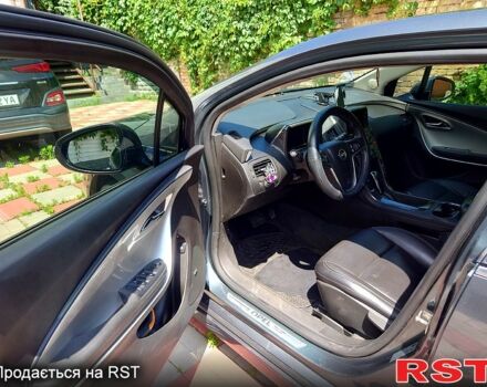 Сірий Опель Ампера, об'ємом двигуна 1.4 л та пробігом 130 тис. км за 9000 $, фото 6 на Automoto.ua