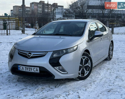 Серый Опель Ампера, объемом двигателя 1.4 л и пробегом 136 тыс. км за 9999 $, фото 1 на Automoto.ua