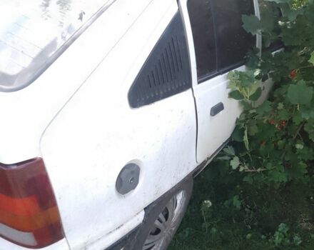 Белый Опель Антара, объемом двигателя 10 л и пробегом 100 тыс. км за 350 $, фото 4 на Automoto.ua
