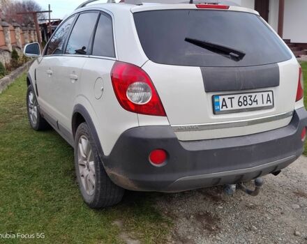 Білий Опель Антара, об'ємом двигуна 2.4 л та пробігом 305 тис. км за 7600 $, фото 3 на Automoto.ua