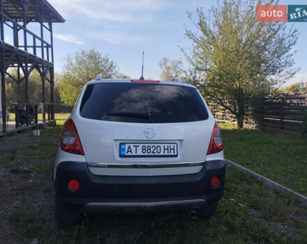 Білий Опель Антара, об'ємом двигуна 2 л та пробігом 208 тис. км за 9200 $, фото 7 на Automoto.ua