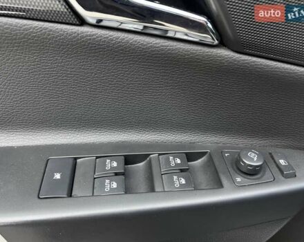 Опель Антара 2010 в Черновцах на Automoto.ua Белый Опель Антара, объемом двигателя 2 л и пробегом 170 тыс. км за 11663 $, фото 12 на Automoto.ua