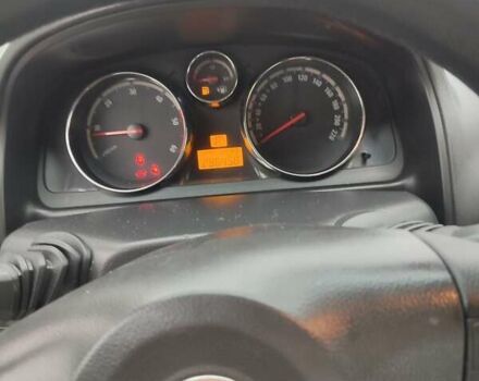 Белый Опель Антара, объемом двигателя 2 л и пробегом 280 тыс. км за 9500 $, фото 6 на Automoto.ua