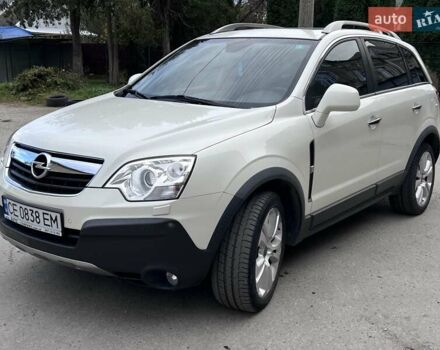 Опель Антара 2010 в Черновцах на Automoto.ua Белый Опель Антара, объемом двигателя 2 л и пробегом 170 тыс. км за 11663 $, фото 1 на Automoto.ua