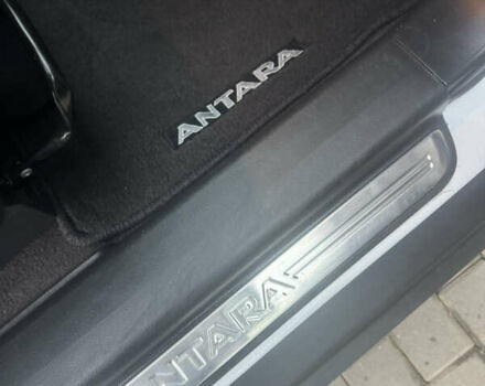 Білий Опель Антара, об'ємом двигуна 2.2 л та пробігом 131 тис. км за 9650 $, фото 14 на Automoto.ua