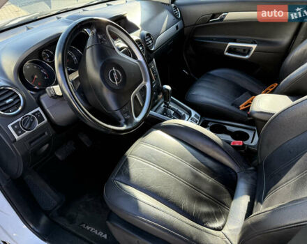 Білий Опель Антара, об'ємом двигуна 2.2 л та пробігом 130 тис. км за 10900 $, фото 16 на Automoto.ua