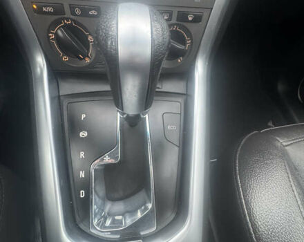 Білий Опель Антара, об'ємом двигуна 2.2 л та пробігом 131 тис. км за 9650 $, фото 97 на Automoto.ua