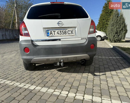 Білий Опель Антара, об'ємом двигуна 2.2 л та пробігом 130 тис. км за 10900 $, фото 7 на Automoto.ua
