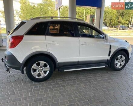 Білий Опель Антара, об'ємом двигуна 2.4 л та пробігом 180 тис. км за 10800 $, фото 7 на Automoto.ua