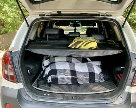 Белый Опель Антара, объемом двигателя 2.2 л и пробегом 231 тыс. км за 11800 $, фото 16 на Automoto.ua