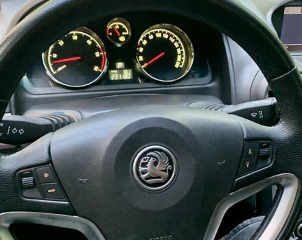 Белый Опель Антара, объемом двигателя 2.2 л и пробегом 231 тыс. км за 11800 $, фото 13 на Automoto.ua