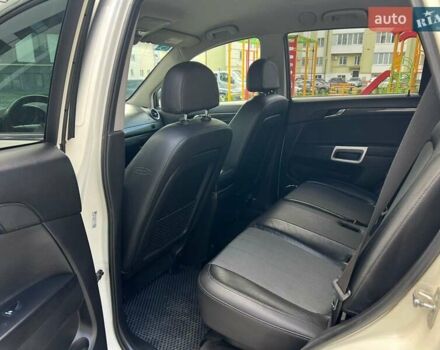 Белый Опель Антара, объемом двигателя 2.2 л и пробегом 224 тыс. км за 9620 $, фото 6 на Automoto.ua