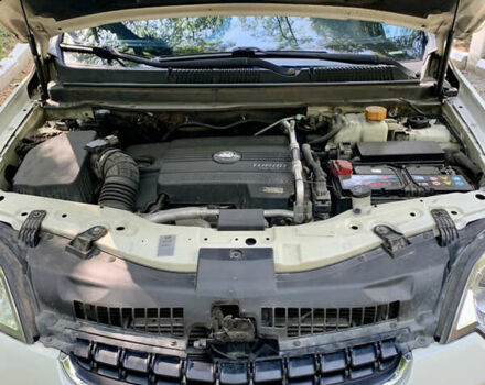 Белый Опель Антара, объемом двигателя 2.2 л и пробегом 231 тыс. км за 11800 $, фото 11 на Automoto.ua