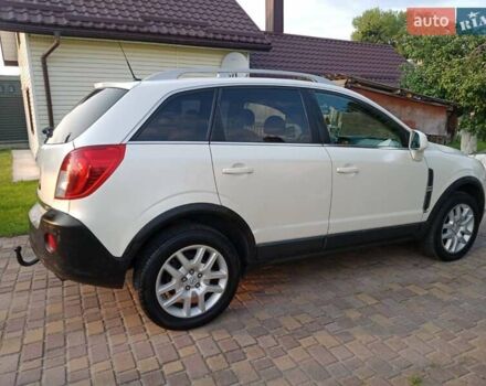 Белый Опель Антара, объемом двигателя 2.2 л и пробегом 199 тыс. км за 9500 $, фото 6 на Automoto.ua