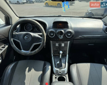 Білий Опель Антара, об'ємом двигуна 2.4 л та пробігом 128 тис. км за 12000 $, фото 9 на Automoto.ua